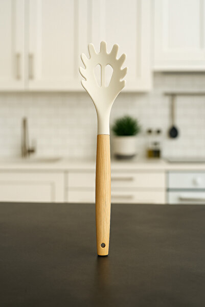 İnterlife Bamboo Handle Silicone Tip Spaghetti Ladle Food Preparation Serving Presentation Ladle 32 cm