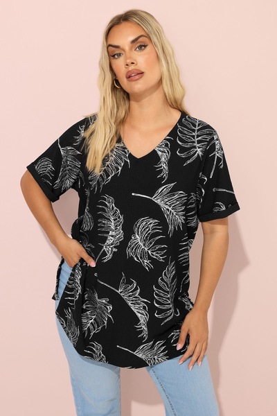 Stil Diva Büyük Beden Kısa Kollu Bisiklet Yaka Baskılı Yırtmaçlı Uzun T-shirt 303780