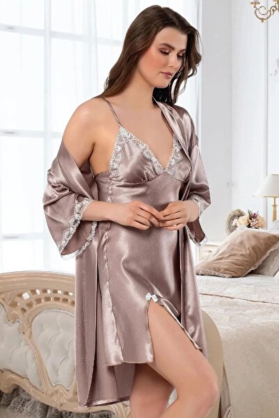 FAAL 2117 Set de cămașă de noapte scurtă din satin cu detaliu din dantelă pen...