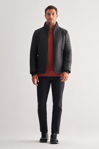 İmza Μαύρο παλτό με ψηλό γιακά με πλήρη επένδυση Casual Slim Fit με καπιτονέ επένδυση 1007255264