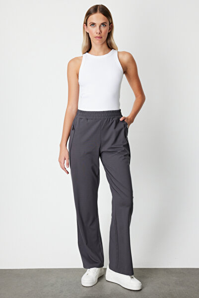 ON Cebi Düğme Detaylı Bol Paça Eşofman Altı
