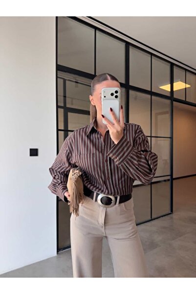 BB Bensu Buyruk ACI KAHVE ÇİZGİLİ TOK KUMAŞ OVERSİZE GÖMLEK