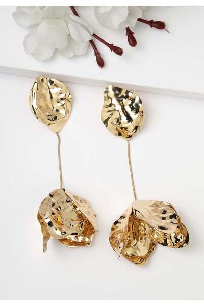 Avant-Garde Paris Cercei aurii cu petale de trandafir