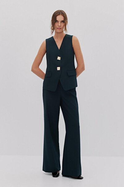 Shn DÜĞME DETAYLI V YAKA YELEK PANTOLON TAKIM