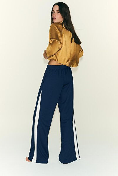 HAKKE White Stripe Detail Stylish and Trendy Wide Leg Pants