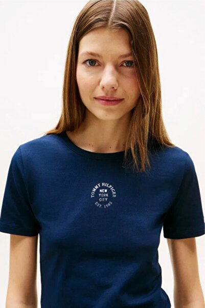 Tommy Hilfiger Slim Fit Gold Printed Cotton T-Shirt /Stamp Logo Slim C-Nk Ss Tee