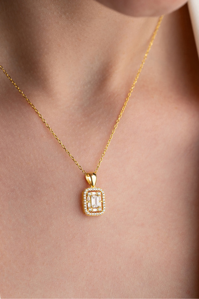 Two Arts Jewelry 925 Ayar Gümüş Kare Baget Taşlı Zirkon Kolye – Zirkon Taşlı – Kadın