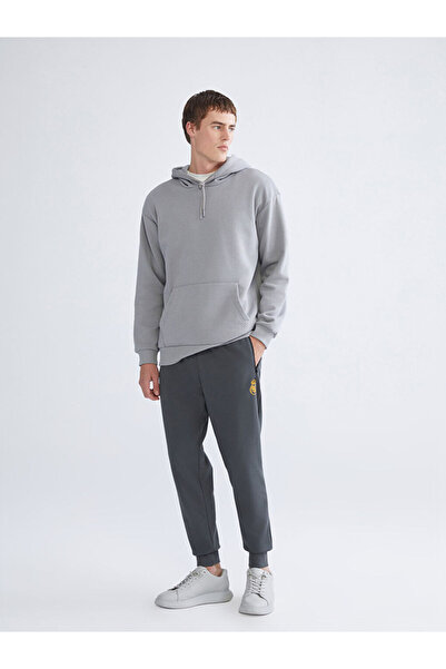 LC Waikiki Ανδρικά φούτερ jogger με στάμπα με λάμψη, στενή εφαρμογή, από το S...