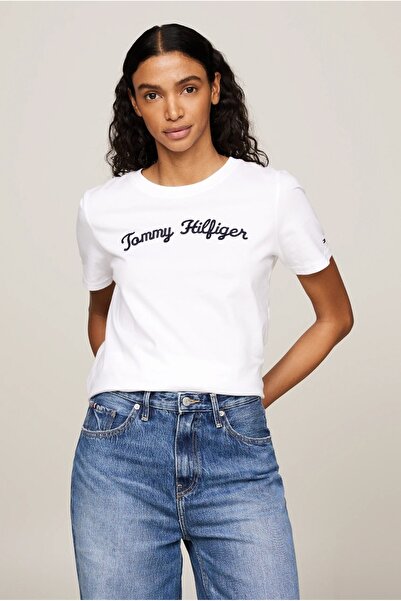 Tommy Hilfiger Script Logo Nakışlı Tişört