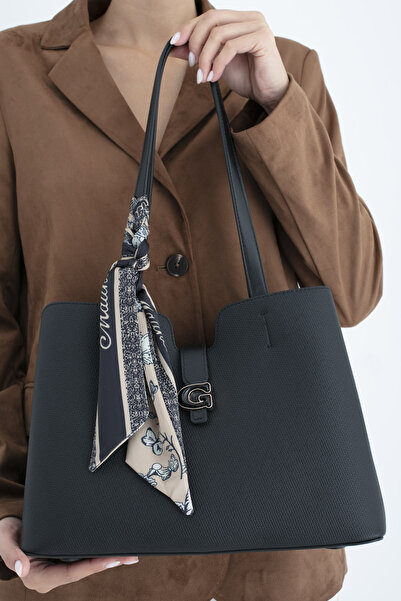 Matthew Cox GEANTĂ DE BRAȚ PENTRU FEMEI NEGRĂ BYN2435