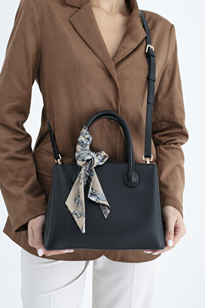 Matthew Cox حقيبة يد نسائية سوداء BYN2447