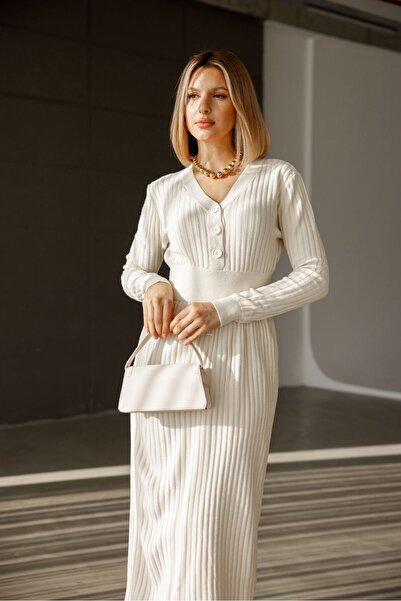 EsSo butik New Season Ecru V-Neck Buttoned Front Ribbed Knit Dress
