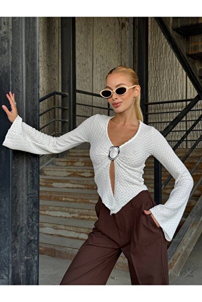 Le Savu Sevunera Buckle Detailed White Color Low-Cut Wide Sleeve Women's Blouse
