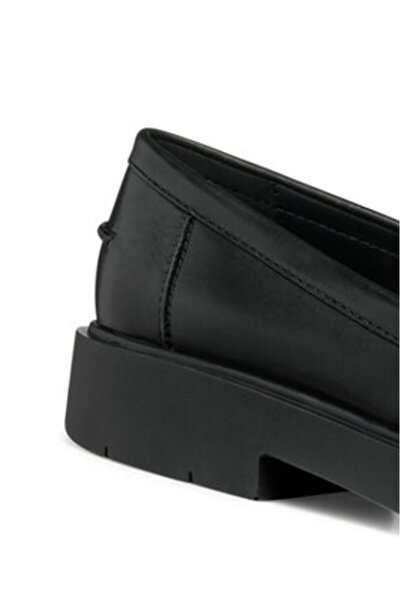 Geox γυναικεία μοκασίνια D25QRA-00043 μαύρα