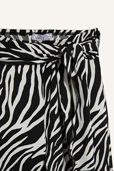 DeFacto Fitted Zebra Patterned Spanish Leg Pants G2988Ax25Wn