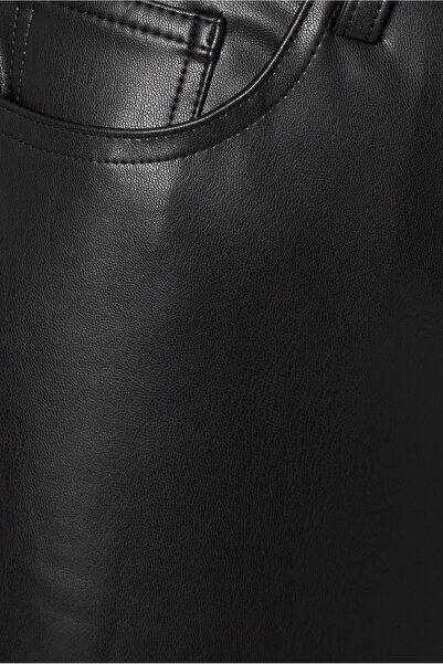 Guess Euphoria Women's Black Regular Fit Pants W5Bb75K8S30-Jblk