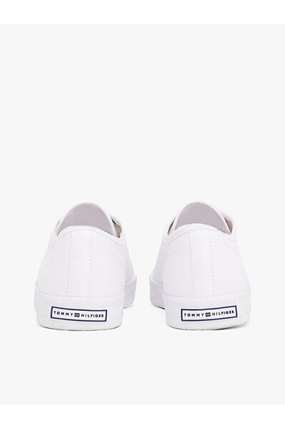 Tommy Hilfiger Women's Essential Nautical Sneaker