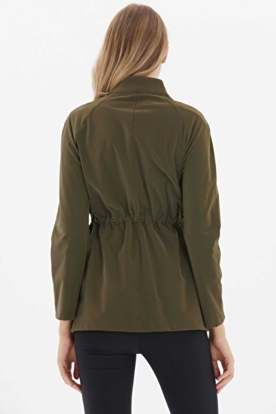 Selen Giyim Dik Yaka Beli Büzgülü Kapak Cep Trençkot