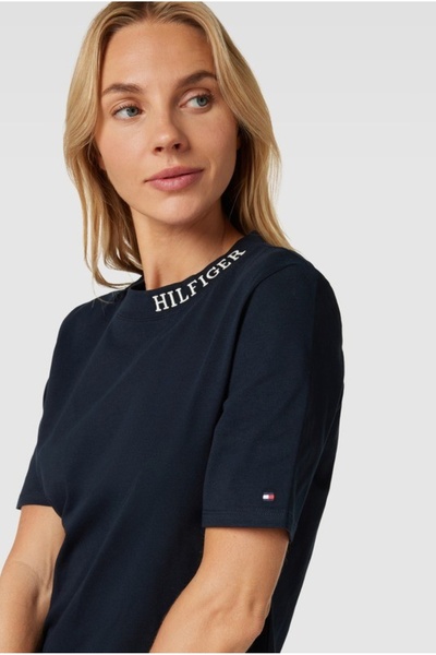 Tommy Hilfiger Nakışlı %100 Organik pamuk regular t-shirt REG MONOTYPE COLLAR...