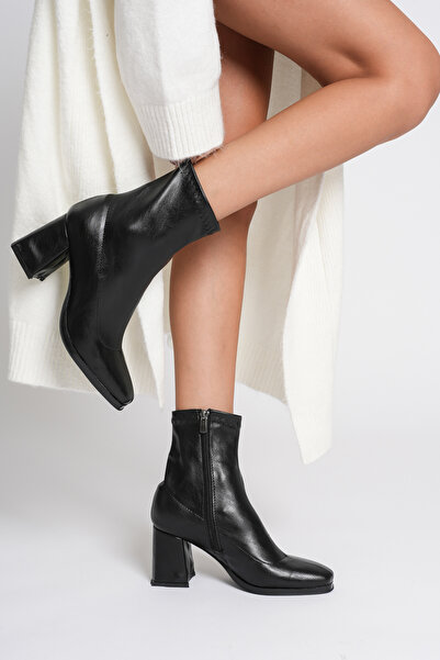 Lolita Love Shoes Mado Siyah Küt Burunlu Kalın Topuklu Streç Bot