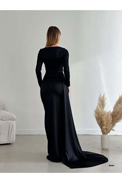 Modafeminen Kalp Yaka Omzu Açık Uzun Kol Glop Yırtmaçlı Balık Uzun Maxi Boy Saten Kumaş Elbise Haki 582355 SİYAH