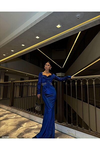 Modafeminen Βραδινό φόρεμα με μακρυμάνικο βελούδο με λεπτομέρεια από πέτρα 58...