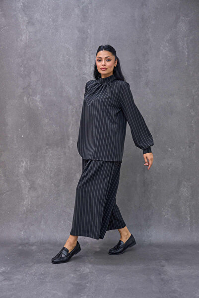 KÜÇÜĞÜM BUTİK Black Pleated Striped Double Polyviscose Set (Bluz-Pantolon)