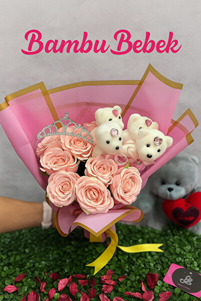 Tasarım Romantik Ayıcıklarla Pembe Gül Buketi