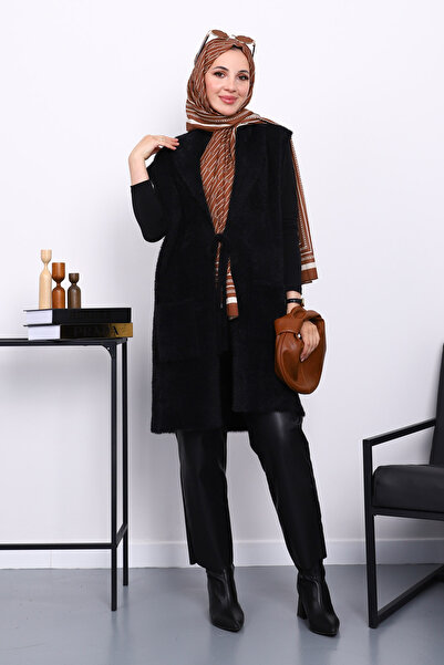 İmajButik Чорний жилет з кишенями на шнурку, з ангори, м'який