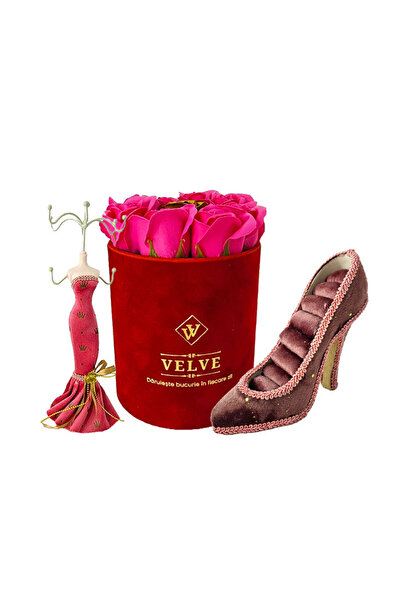 velve Pachet Velvet, cu 9 trandafiri de sapun, suport bijuterii in forma de silueta si pantof
