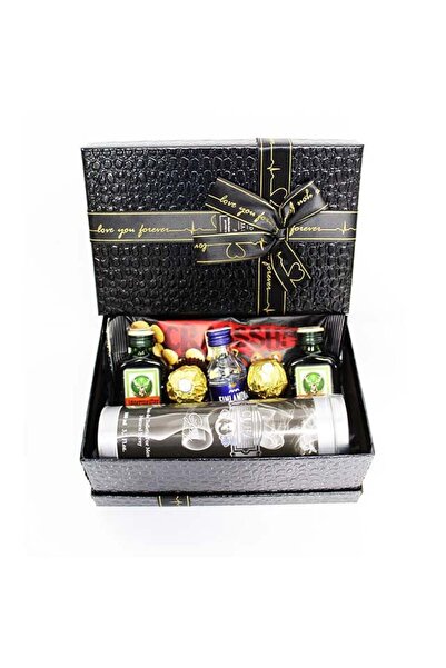 velve Pachet GiftDay pentru barbati,Parfum PcDesign Cuba,doua sticle Jagermeister,o sticla vodka,Praline
