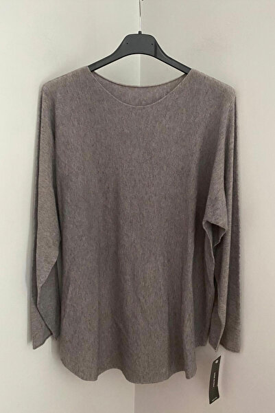 AYASOFYA OTANTIK بلوزة نسائية رمادية اللون ذات نمط عادي وياقة دائرية وأكمام ط...