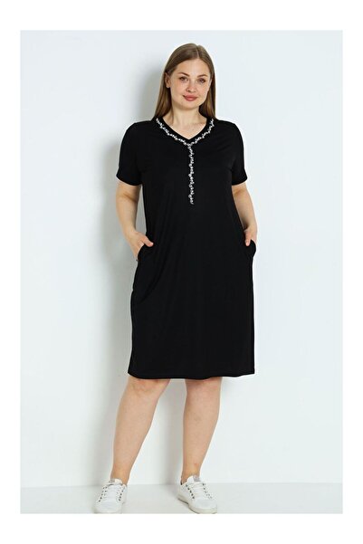 LC Waikiki Women's Plus Size Black Short Sleeve Pocket Detail Stone Detailed Elastane Dress
