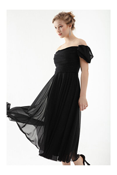 LC Waikiki Kadın Siyah Kayık Yaka Drapeli Midi Kloş Abiye Elbise