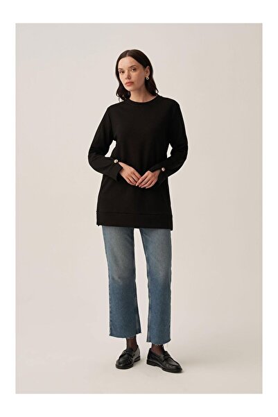 LC Waikiki Black-Smooth Textured Gold Buttoned Sweatshirt