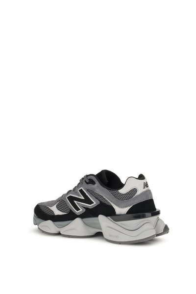 New Balance 9060 Sneakers