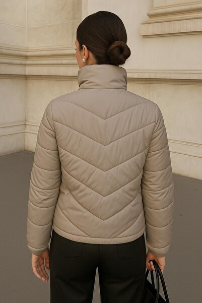 Delpino Su ve Rüzgar Geçirmez Casuel Günlük Kadın İnce Şişme Mont