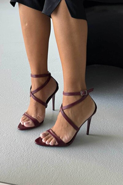 AYAKKABI PRENSİ Joanne Bordo Mat