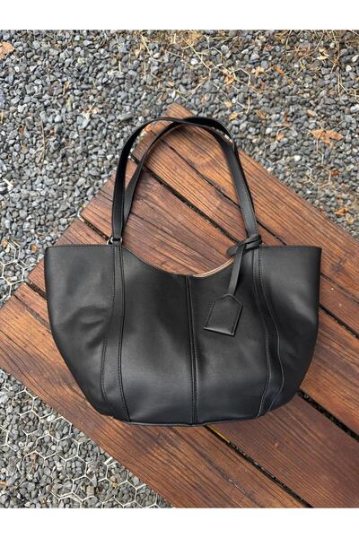 ila bags Busy Black Bag Bag