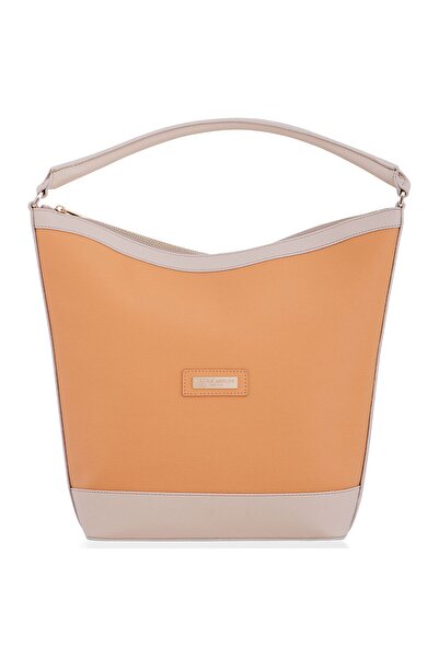 Laura Ashley حقيبة كتف نسائية من فرو المنك23000027