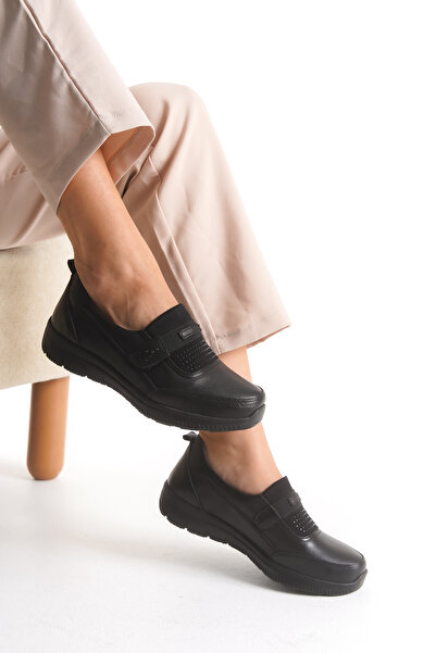YADE MODA Genuine Leather Full Orthopedic Special Sole Lightweight Design Poly Sole Mother Shoes