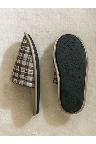 LC Waikiki Ekose Desenli Erkek Ev Terliği