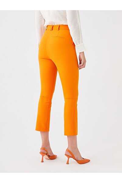 LC Waikiki Γυναικείο ίσιο παντελόνι Standard Fit