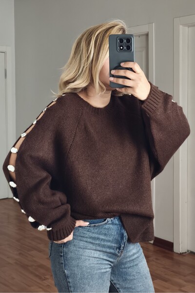 MADAMMERY Sleeve Beading Low-Cut Design Women's Sweater