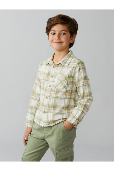 LC Waikiki Зелена удобна риза за момчета с тартан мотив