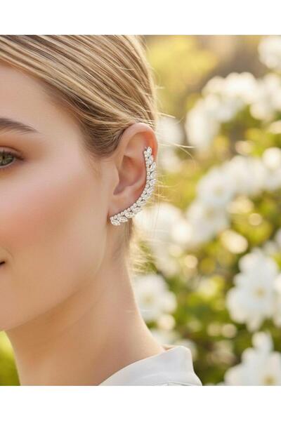 Çelik Zarif Yaprak Tasarımlı Kulak Sarmalı Küpe | Gümüş Rengi | Pırlanta Detaylı Earcuff