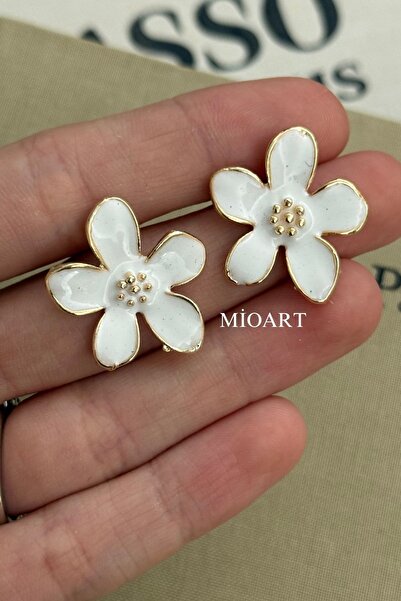 MioArt Pearlescent White 5 Petal Flower Women's Earrings