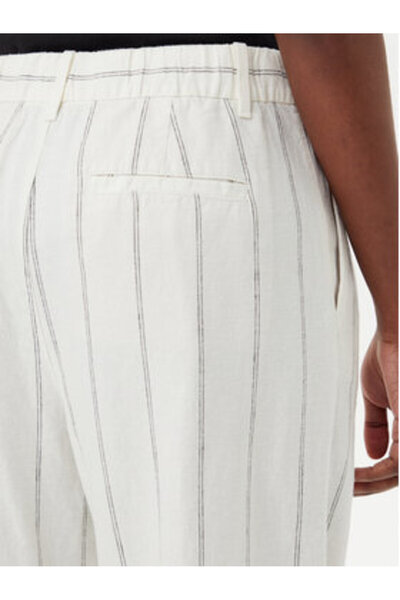 GAP Γυναικείο υφασμάτινο παντελόνι 713998-01 Εκρού