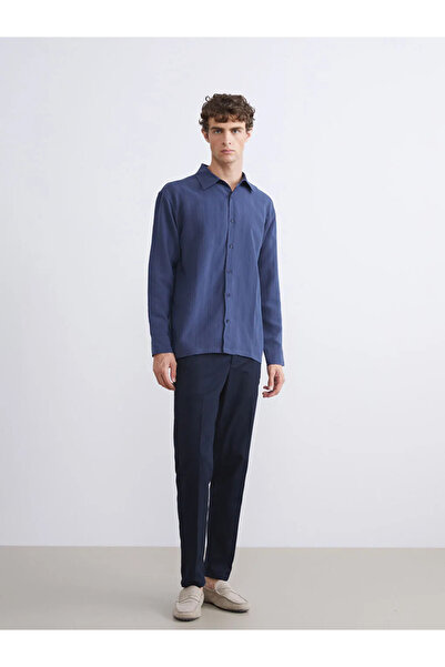 LC Waikiki قميص رجالي طويل الأكمام من LCW Vision بلون إنديجو بقصة عادية