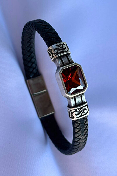 Begondio Genuine Leather Men's Bracelet Made with Red Natural Stone Handcrafted